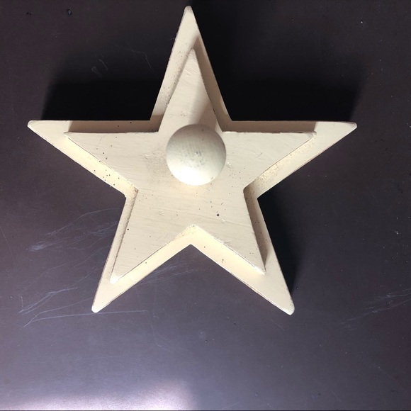 Wooden kid’s clothes pegs, 2 stars and 1 airplane - Picture 2 of 6